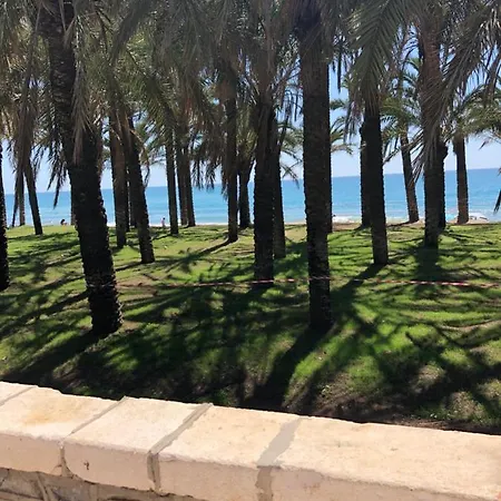 With Pool And Internet Fiber