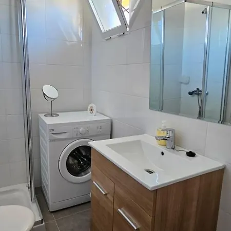 Апартаменти With Pool And Internet Fiber *