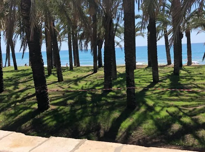 With Pool And Internet Fiber